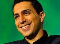 Breaking up: Tinder CEO steps down